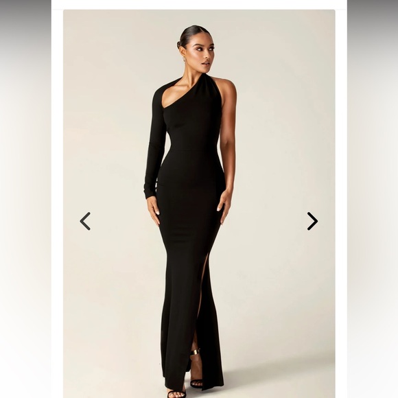 LILUX ONE SHOULDER MODERN MAXI DRESS (BLACK) - Picture 10 of 10